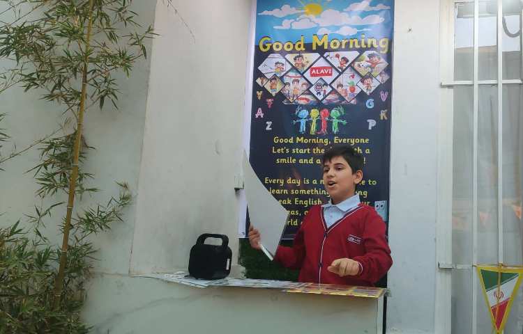 برگزاری صبحگاه زبانی توسط تیم زبان 3