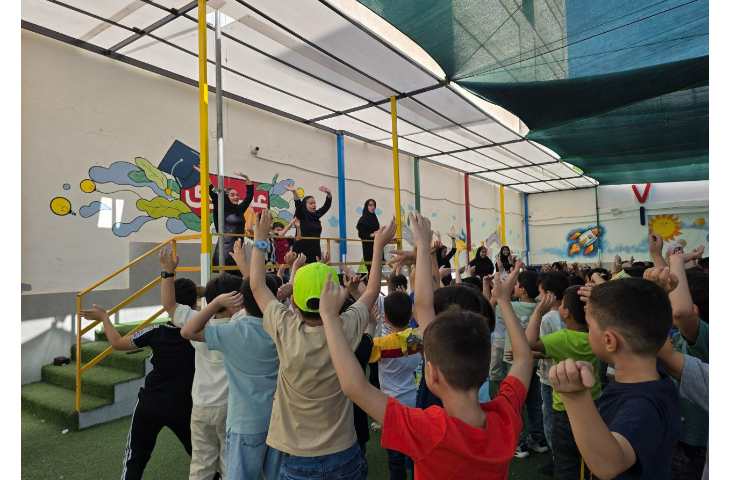 برگزاری صبحگاه زبانی (English Mondays) 1