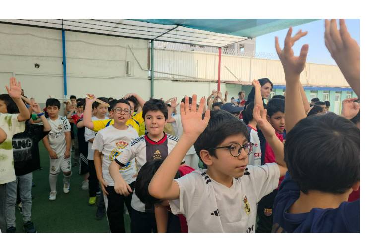 برگزاری صبحگاه زبانی (English Mondays) 11