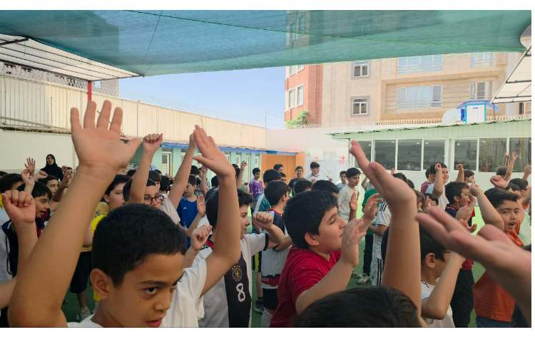 برگزاری صبحگاه زبانی (English Mondays) 8