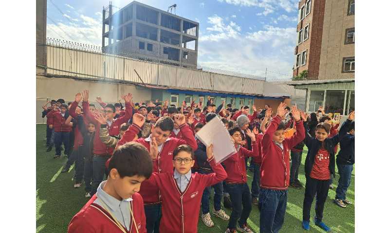 برگزاری صبحگاه شاد زبانی 2