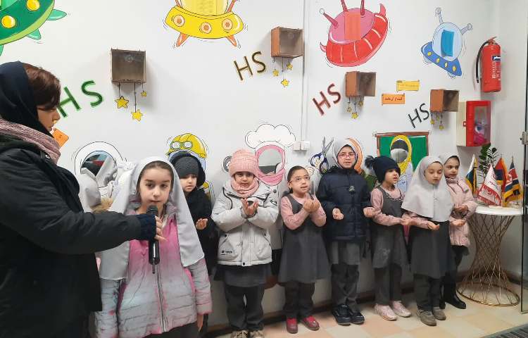 برگزاری صبحگاه و غوطه وری دپارتمان زبان 1