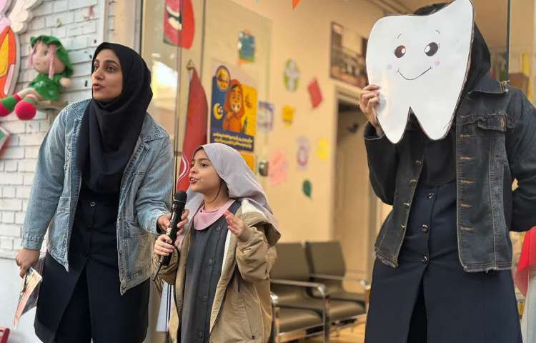 برگزاری صبحگاه و غوطه وری دپارتمان زبان 11