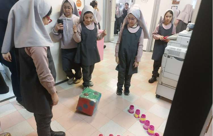 برگزاری صبحگاه و غوطه وری دپارتمان زبان 2