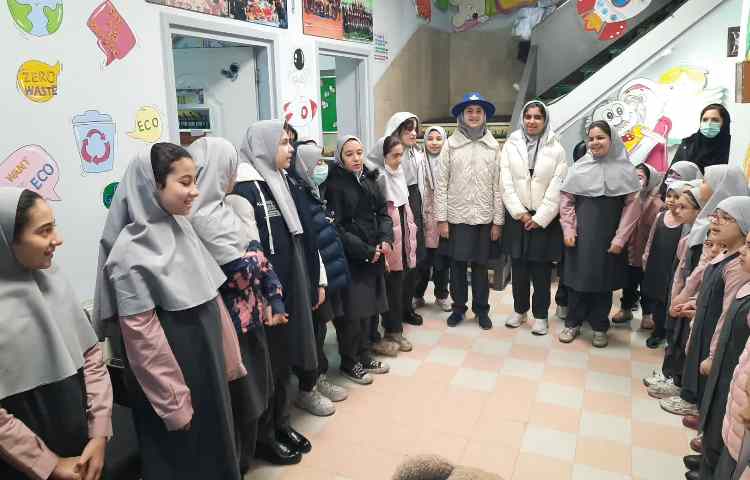 برگزاری صبحگاه و غوطه وری دپارتمان زبان 5