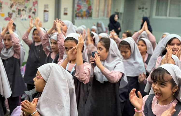 برگزاری صبحگاه و غوطه وری زبان انگلیسی 1
