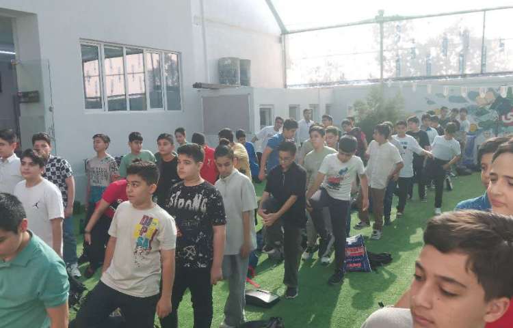 - برگزاری صبحگاه 3