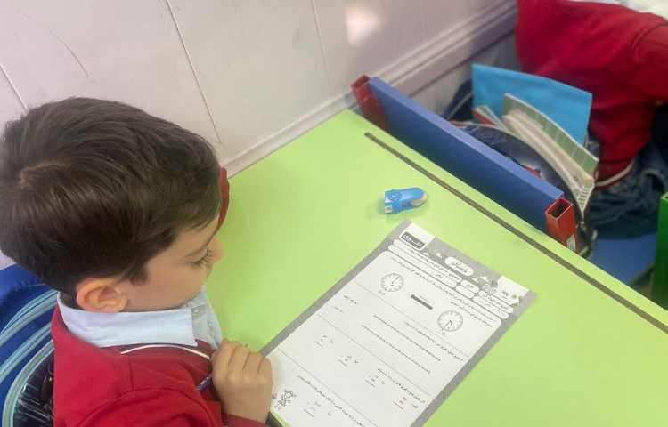 برگزاری طرح سنجش مداد سیاه 1 درس ریاضی 15