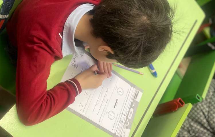 برگزاری طرح سنجش مداد سیاه 1 درس ریاضی 22