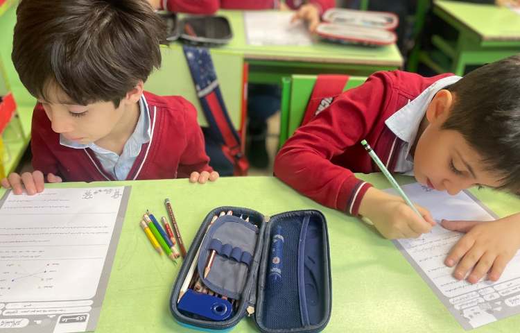 برگزاری طرح سنجش مداد سیاه 1 درس فارسی ویژه پایه های اول و دوم 21