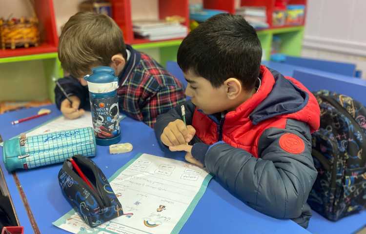 برگزاری طرح سنجش مداد سیاه 1 درس فارسی ویژه پایه های اول و دوم 25