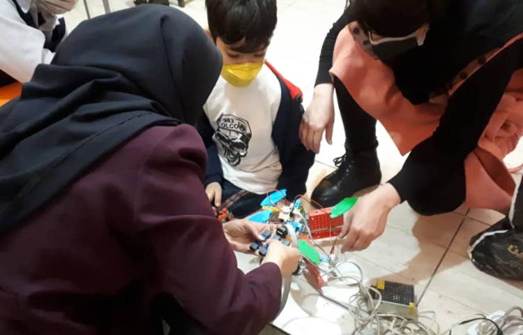 برگزاری فینال مسابقات رباتیک 3