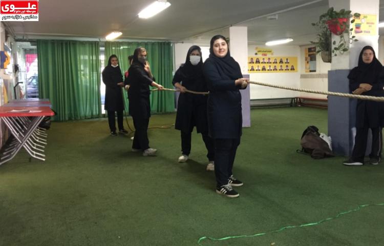 برگزاری فینال مسابقات طناب کشی درون مدرسه ای