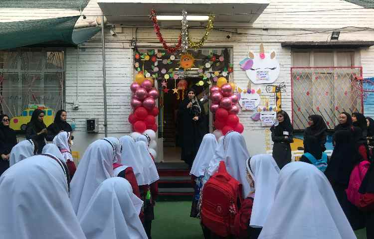 برگزاری مراسم آغازین 5