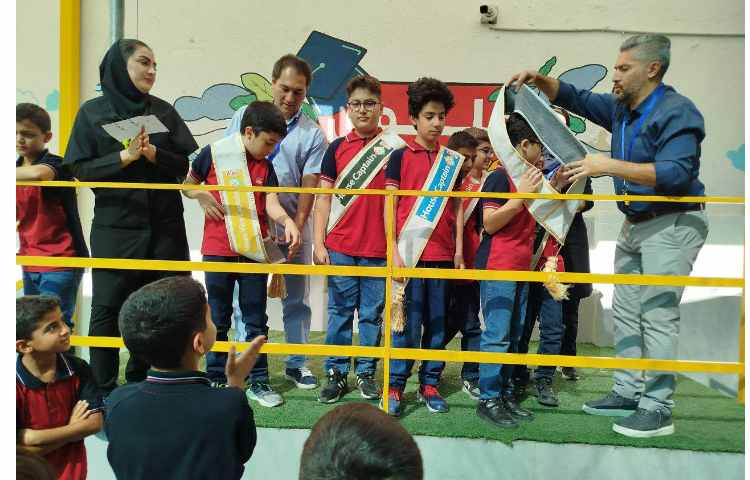 برگزاری مراسم تعیین سرگروه های house system 5