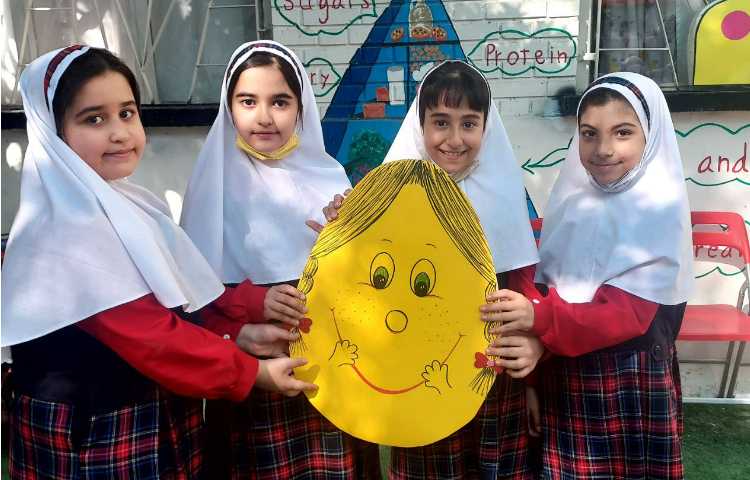 برگزاری مراسم در روز جهانی تخم مرغ 2