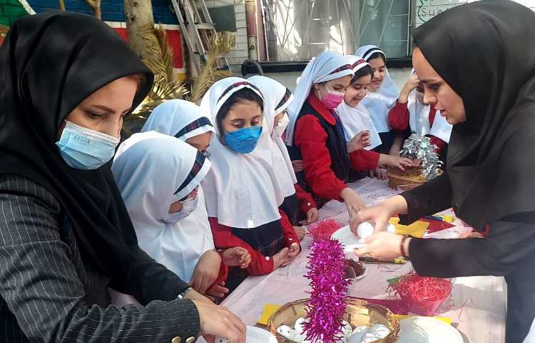 برگزاری مراسم در روز جهانی تخم مرغ 4