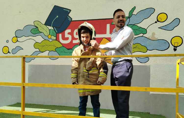 برگزاری مراسم روز آتشنشان 14