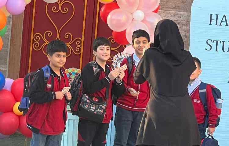 برگزاری مراسم روز دانش آموز و اهدای جوایز 32