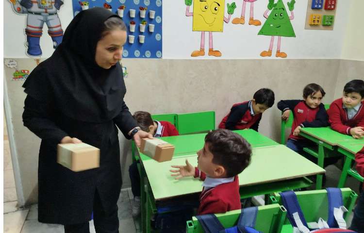 برگزاری مراسم روز دانش آموز و اهدای جوایز 6