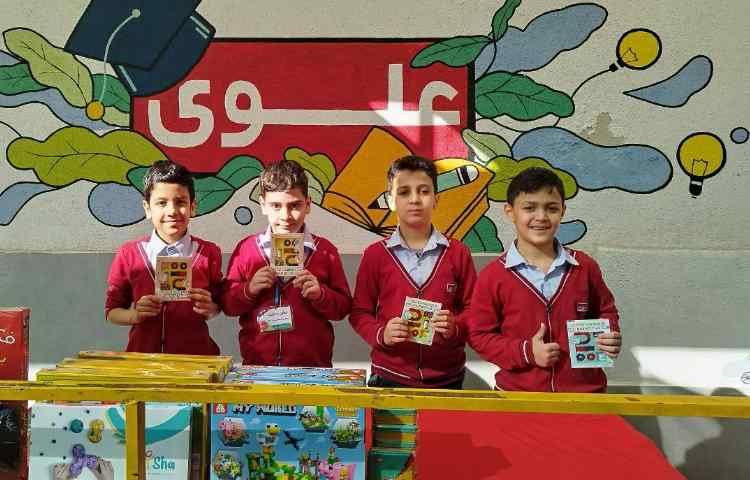 برگزاری مراسم سه شنبه داغ و اهدای جوایز به دانش آموزان فعال 4