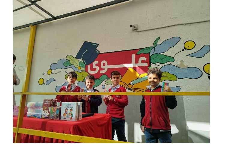 برگزاری مراسم سه شنبه داغ و اهدای جوایز دانش آموزان برتر 5