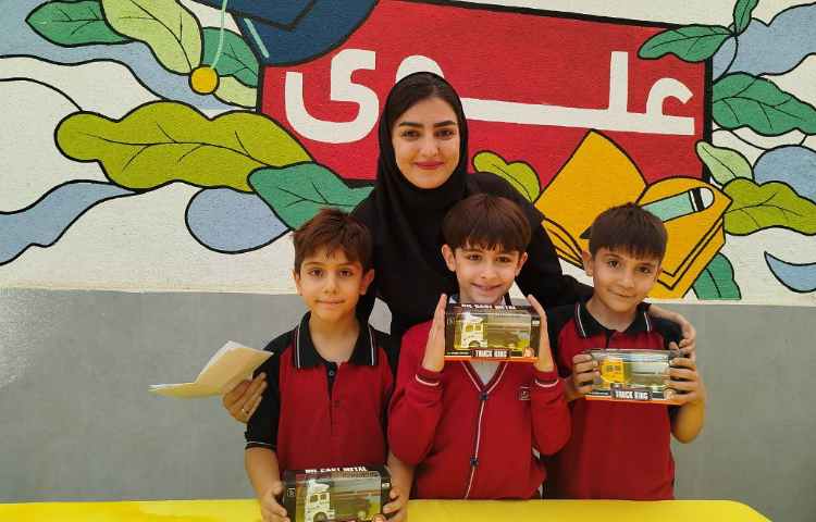 برگزاری مراسم سه شنبه داغ و اهدای جوایز دانش آموزان 1