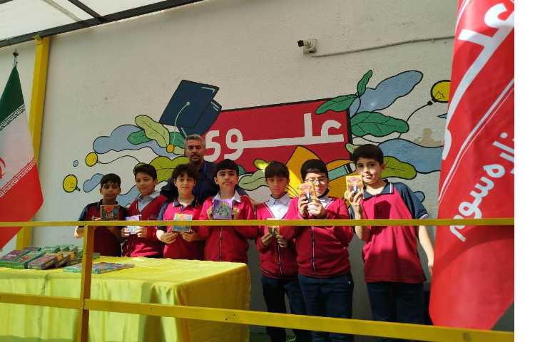 برگزاری مراسم سه شنبه داغ و اهدای جوایز دانش آموزان 11