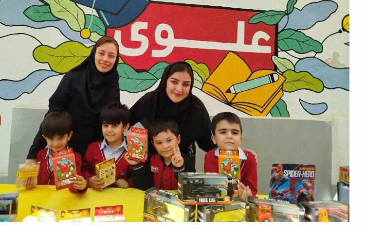 برگزاری مراسم سه شنبه داغ و اهدای جوایز دانش آموزان 5