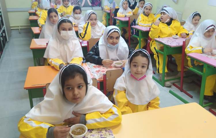 برگزاری مراسم شهادت حضرت زهرا (س) ویژه دانش آموزان 8