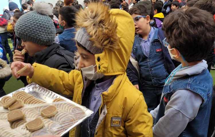 برگزاری مراسم شهادت حضرت فاطمه زهرا(س) همراه با پذیرایی 3