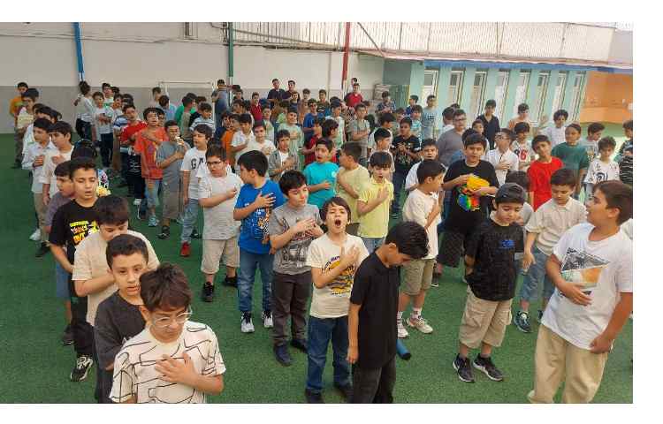 برگزاری مراسم صبحگاهی در سومین هفته پایگاه تابستانی 5