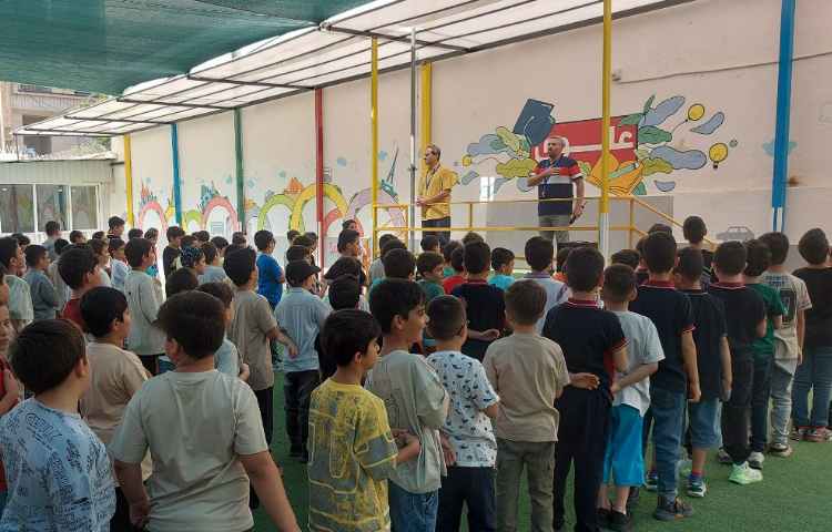 برگزاری مراسم صبحگاهی در سومین هفته پایگاه تابستانی 6