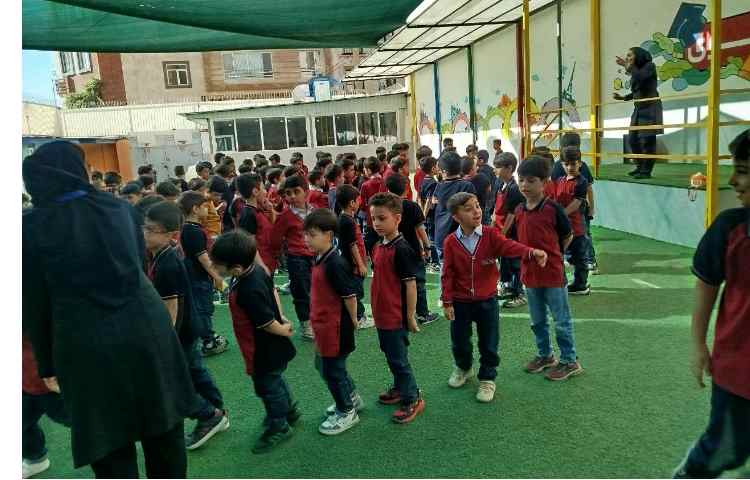 برگزاری مراسم صبحگاهی 1