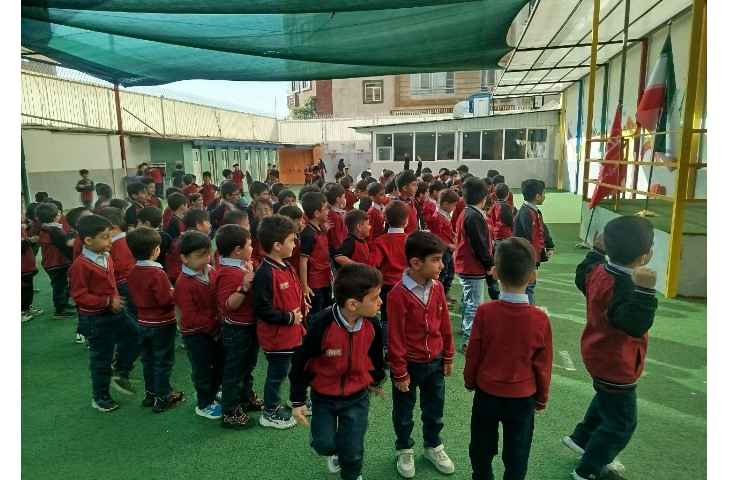 برگزاری مراسم صبحگاهی 1