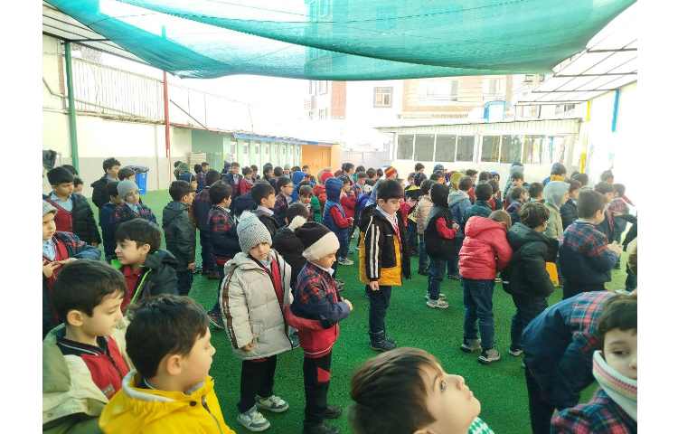 برگزاری مراسم صبحگاهی 1