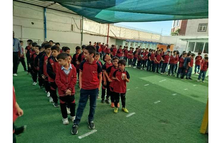 برگزاری مراسم صبحگاهی 3