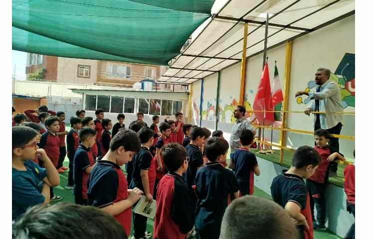 برگزاری مراسم صبحگاهی 5