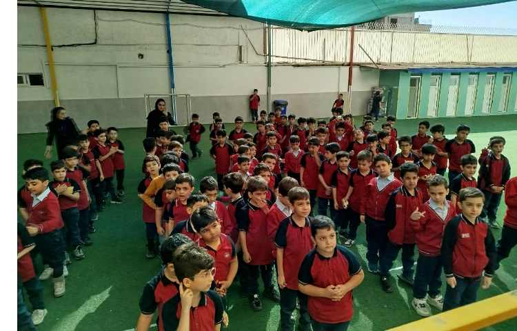 برگزاری مراسم صبحگاهی 7