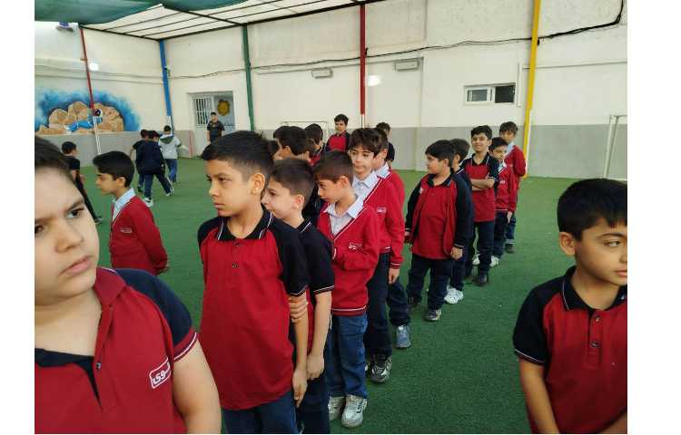 برگزاری مراسم صبحگاهی 8