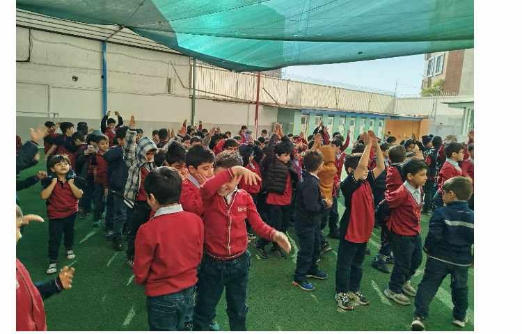 برگزاری مراسم صبحگاهی 8