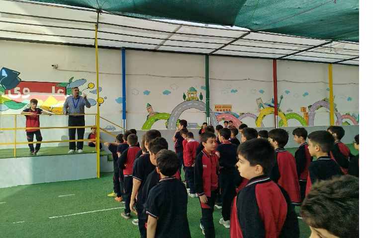 برگزاری مراسم صبحگاهی