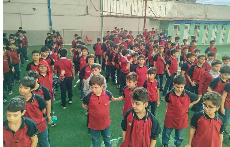 برگزاری مراسم صبحگاهی