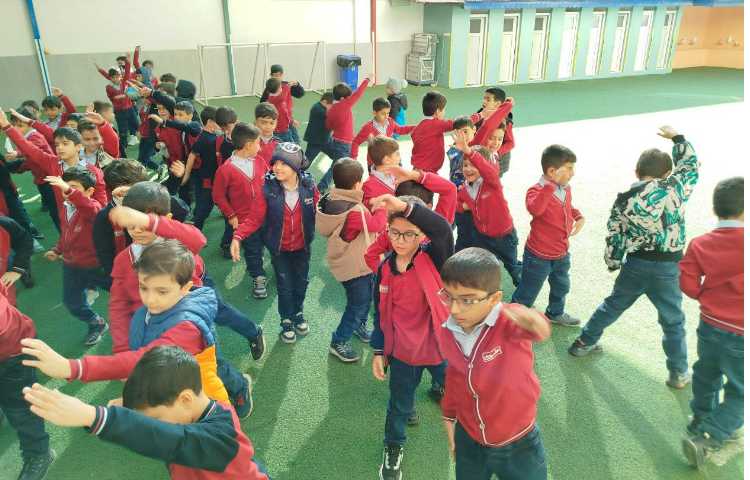 برگزاری مراسم صبحگاهی