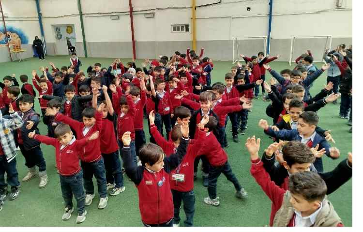 برگزاری مراسم صبحگاهی