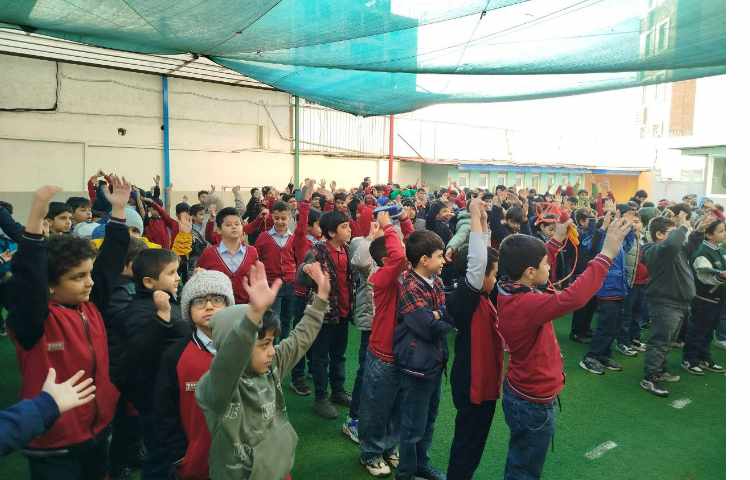 برگزاری مراسم صبحگاهی