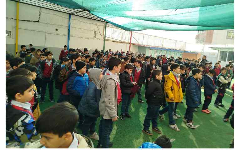 برگزاری مراسم صبحگاهی