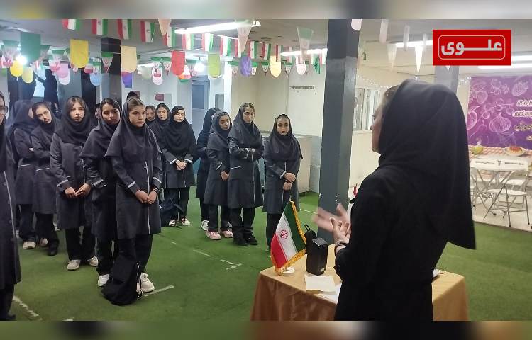 برگزاری مراسم صبحگاه پایگاه تابستانی 5