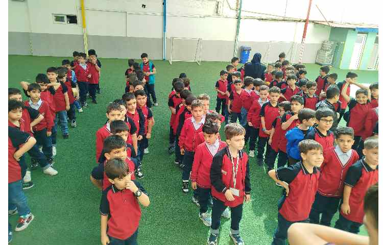 برگزاری مراسم صبح گاهی 8