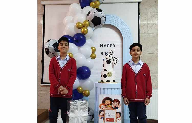 برگزاری مراسم متولدین آبان ماه 33